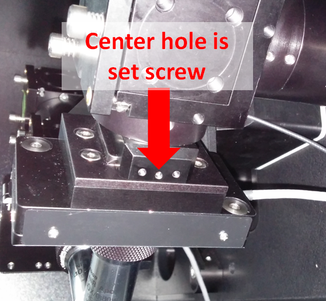  Set screw for loosening the objective mounting assembly from the SPIM arm